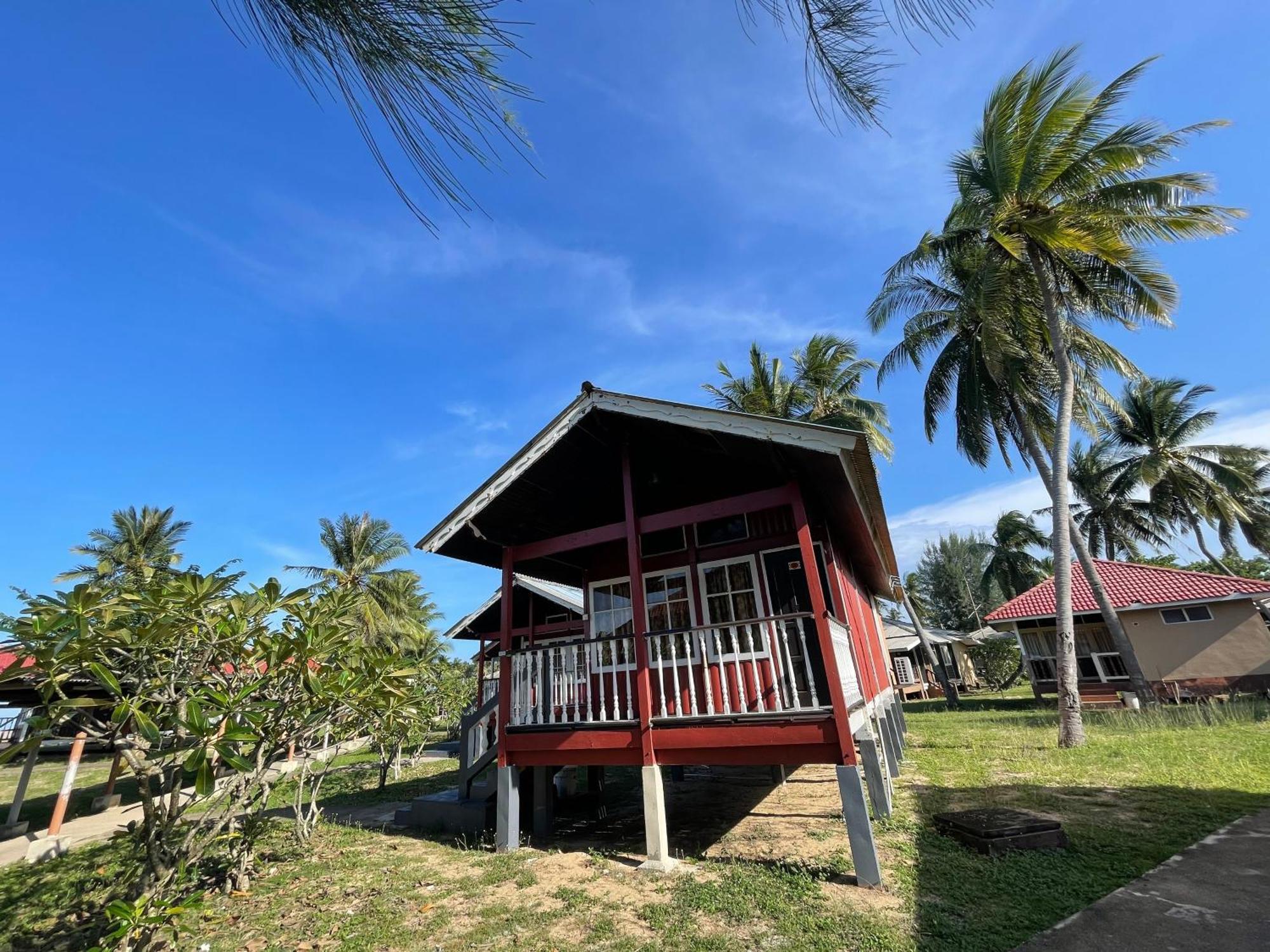 Pcb Beach Resort Kota Bahru Luaran gambar